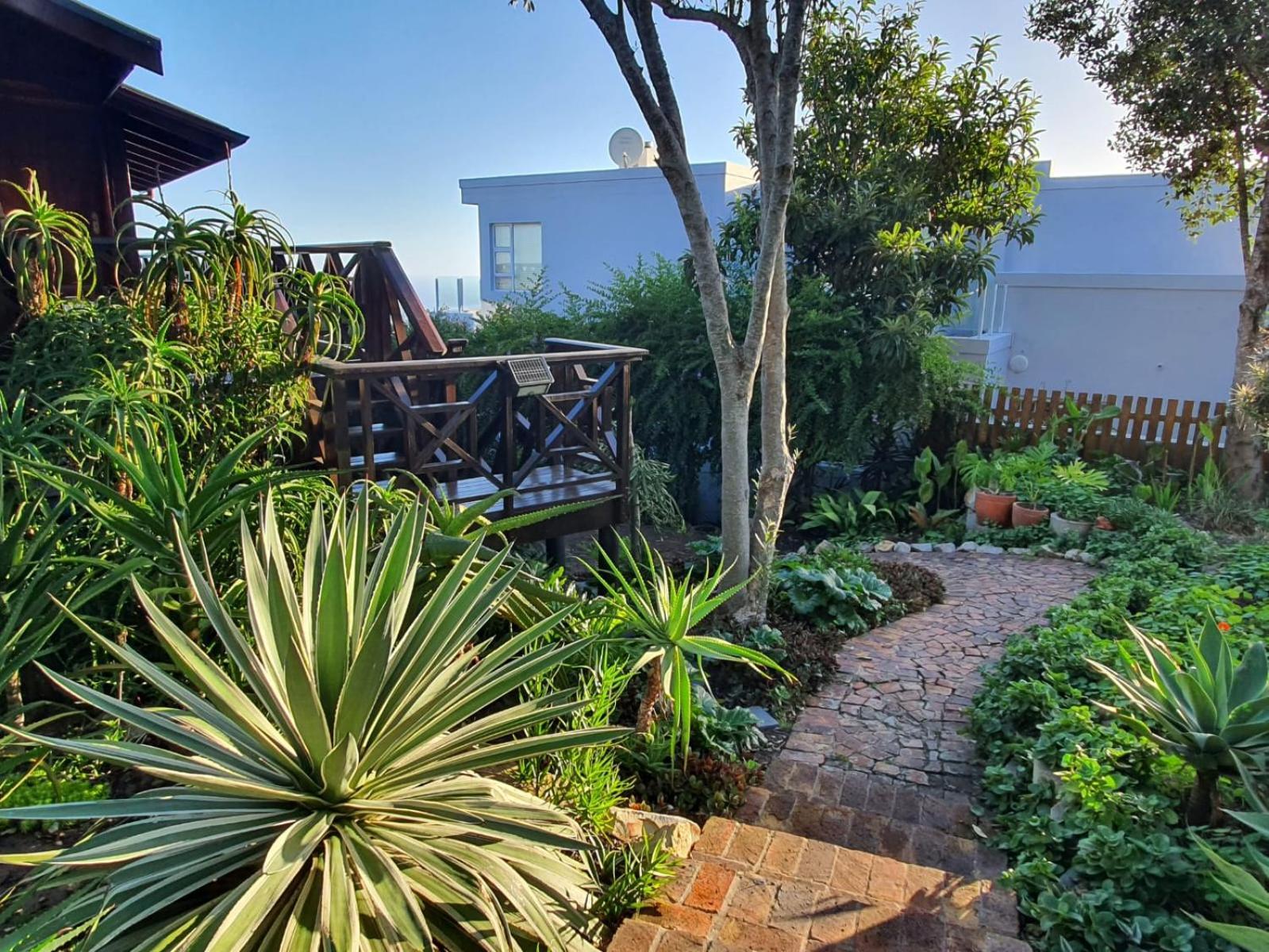 Peaceful Guest Suite With Balcony Views And Garden Setting Brenton-on-Sea Buitenkant foto