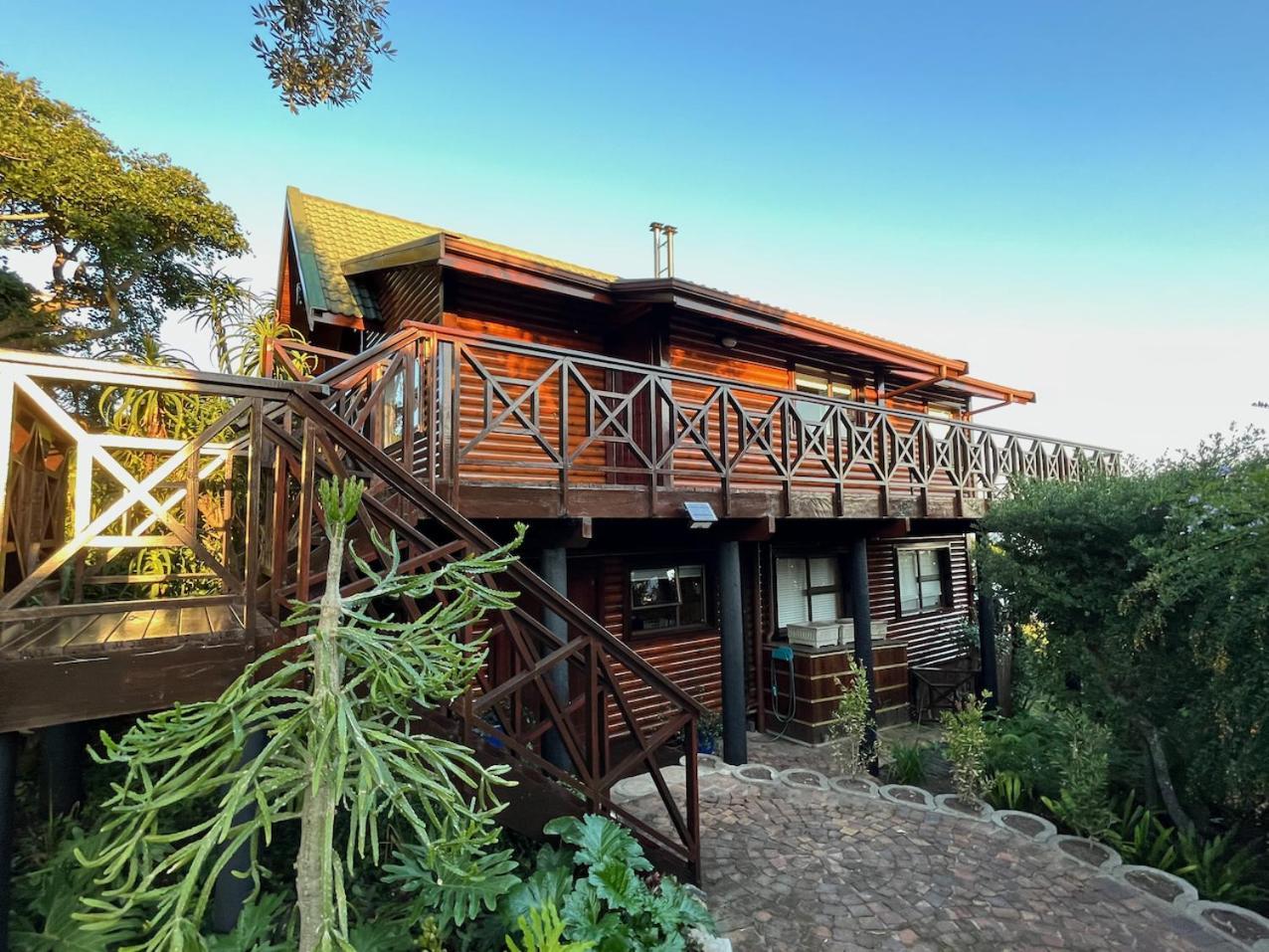 Peaceful Guest Suite With Balcony Views And Garden Setting Brenton-on-Sea Buitenkant foto
