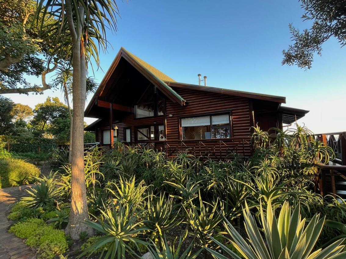 Peaceful Guest Suite With Balcony Views And Garden Setting Brenton-on-Sea Buitenkant foto
