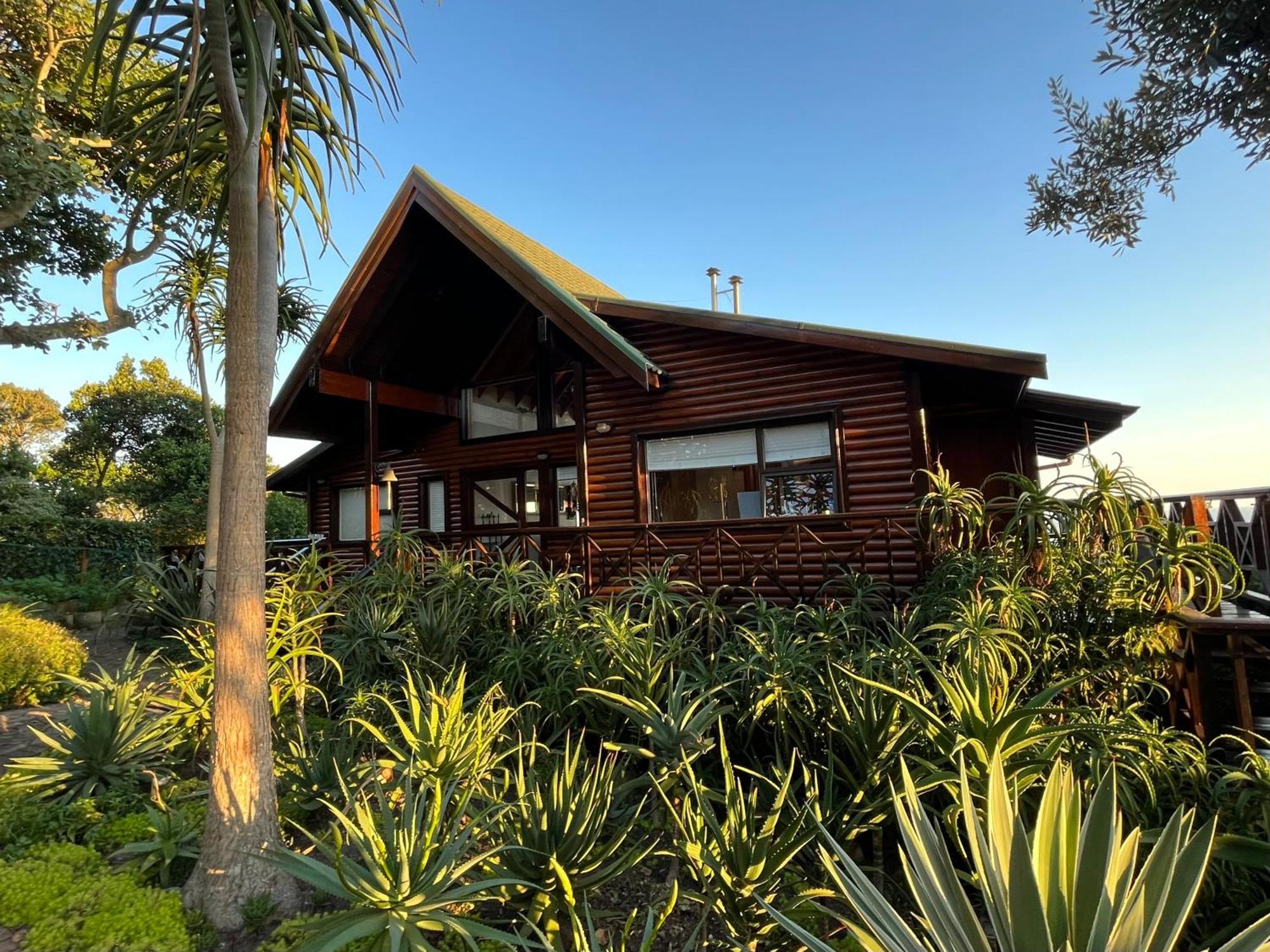Peaceful Guest Suite With Balcony Views And Garden Setting Brenton-on-Sea Buitenkant foto