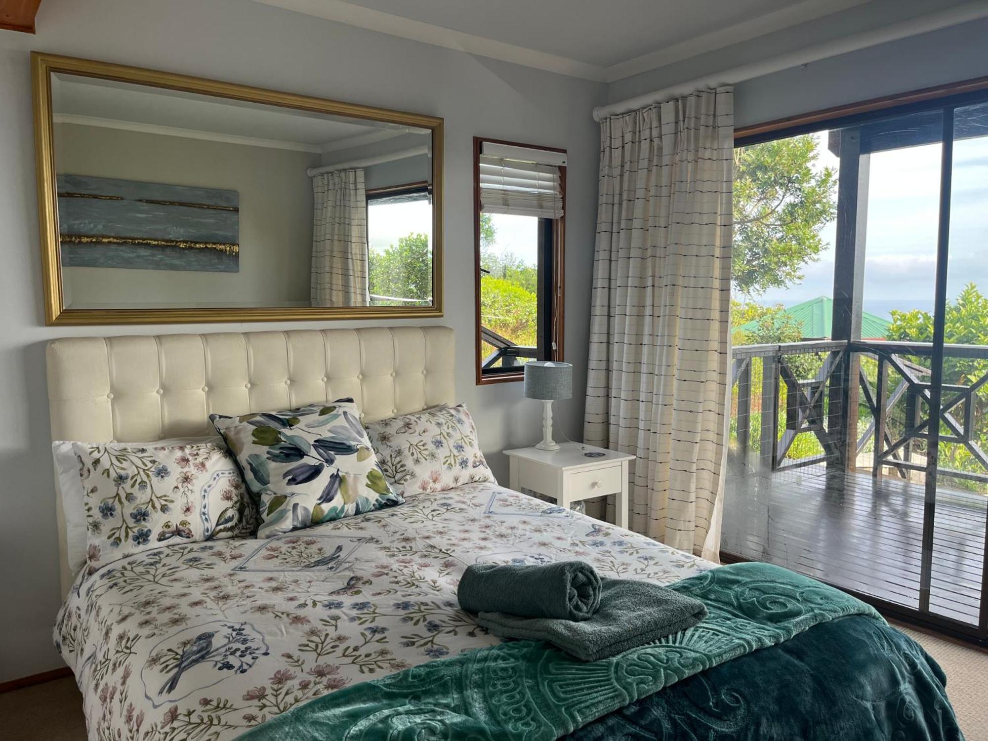 Peaceful Guest Suite With Balcony Views And Garden Setting Brenton-on-Sea Buitenkant foto